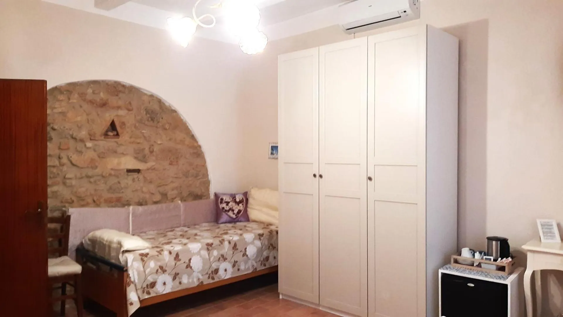 Farm stay Antico Casolare Villa San Gimignano